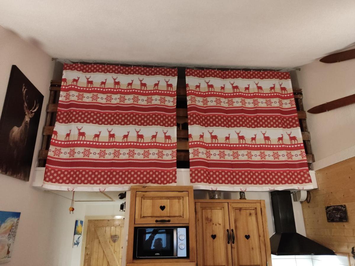 Les Fontanilles Odeillo Chalet 60 Wifi & Parking Gratuit Expose Plein Sud & Plein Pied , Draps & Serviettes De Toilettes Non Inclus, Sabanas Y Toallas No Incluidos Zewnętrze zdjęcie